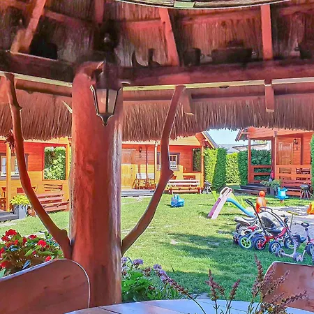 Pet Friendly In With Wifi Vakantiehuis Sarbinowo