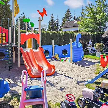 Pet Friendly In With Wifi Vakantiehuis Sarbinowo